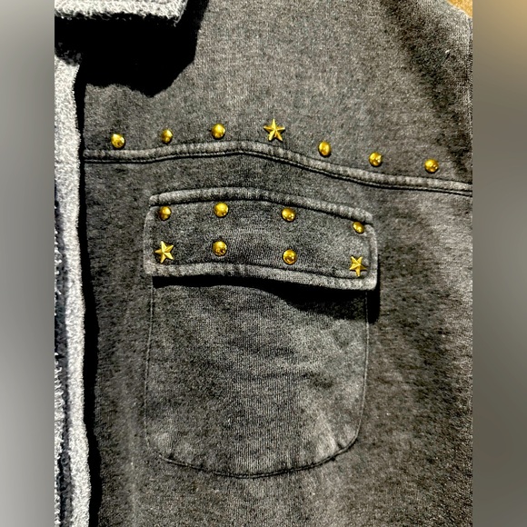 NWT Vintage Havana Gray Shacket Style Embellished Top - Picture 16 of 16